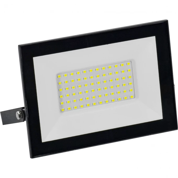 Светодиодный прожектор IEK GENERICA СДО 001-70 6500К IP65 черный LPDO501-070-65-K02-G Светодиодный прожектор IEK GENERICA СДО 001-70 6500К IP65 черный LPDO501-070-65-K02-G